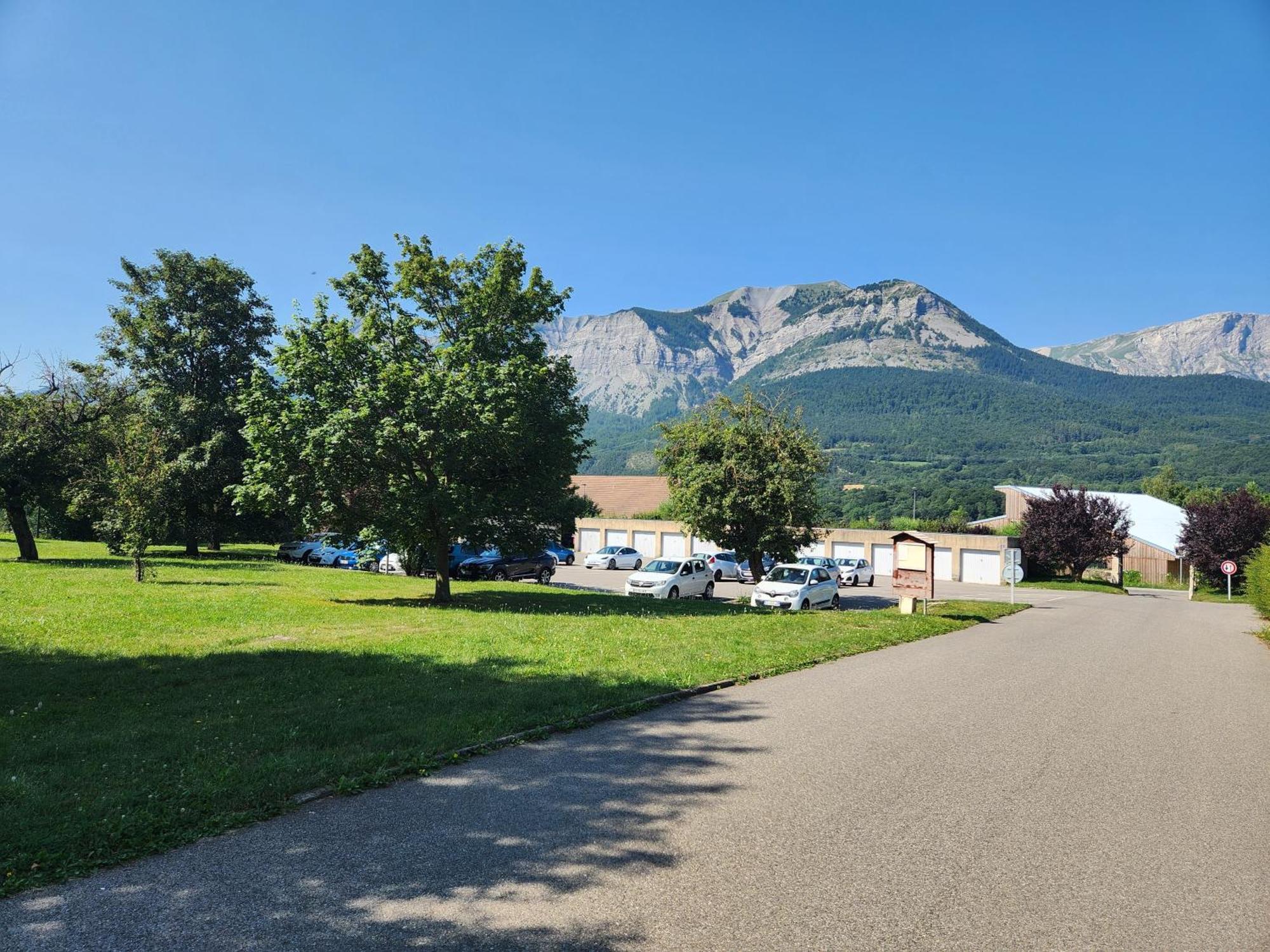 Appartement T3 Avec Jardin Proche Village Saint-Bonnet-en-Champsaur Esterno foto